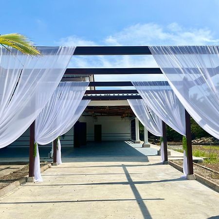 Kanza Beach Inn Marang Kültér fotó