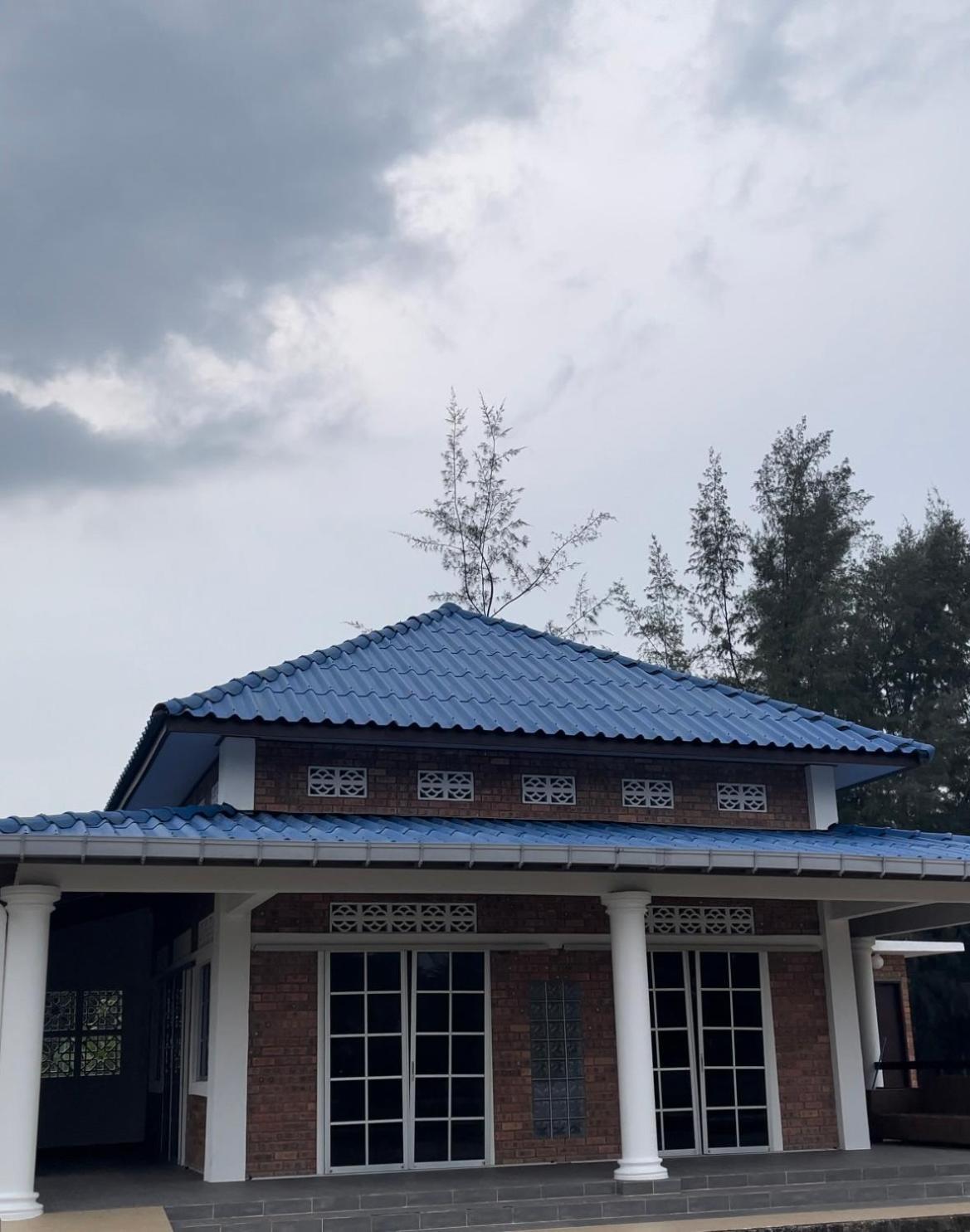 Kanza Beach Inn Marang Kültér fotó